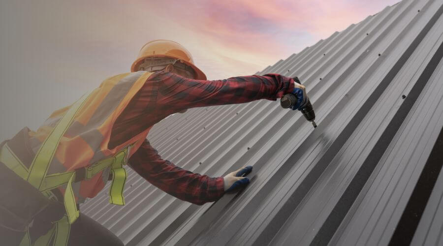 Professional gutter cleaning in Cushing, MN